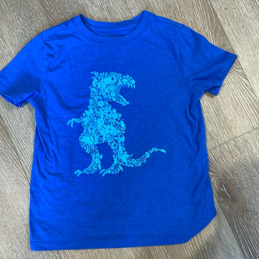 Cat &Jack blue floral dinosaur boys or girl shirt, size 6-7 small